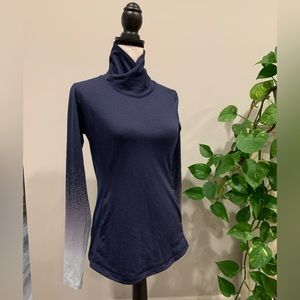 Calia by Carrie underwood long sleeve